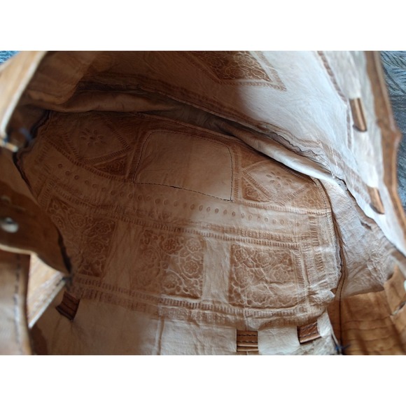 Handmade Moroccan Engraved Leather Shoulder Bucket Bag Tote Boho Cognac Artistic - Picture 5 of 7